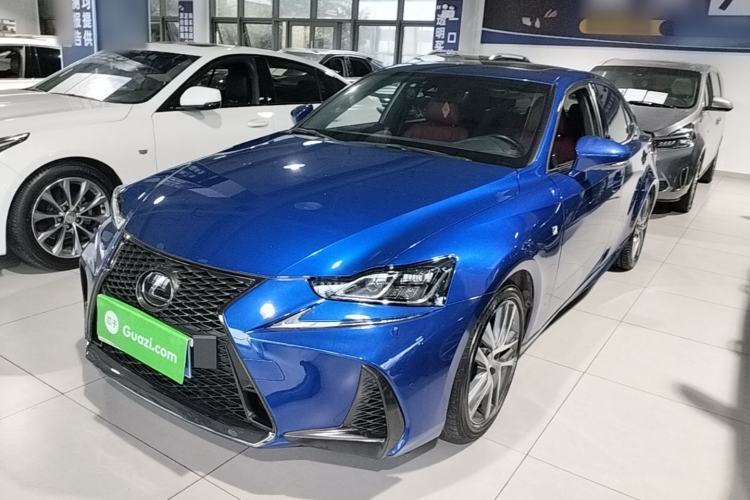 Lexus IS 2017 300 F SPORT Edition с пробегом Guazi used car, China used car export, Used car for sale, Used  cars, Cheapest cars for sale