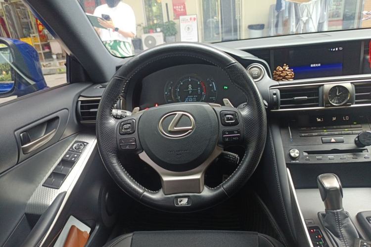 Used Lexus IS 2017 300 F SPORT Edition Steering Wheel