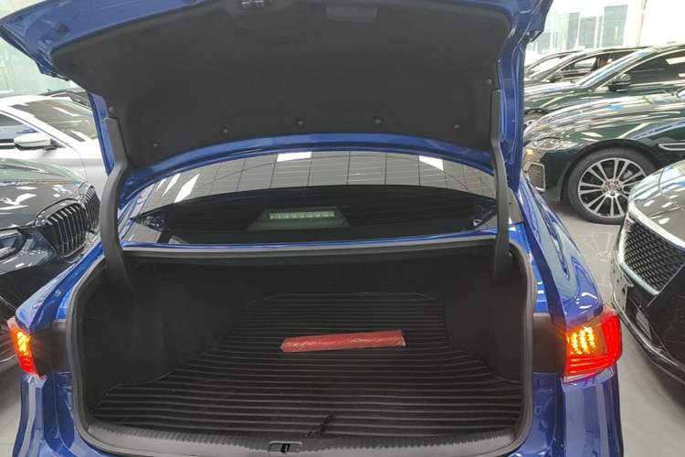 Used Lexus IS 2017 300 F SPORT Edition Trunk