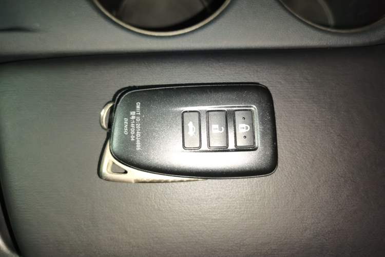 Used Lexus IS 2017 300 F SPORT Edition Vehicle Key