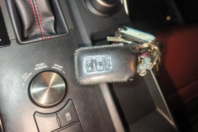 Used Lexus IS 2017 300 F SPORT Edition Vehicle Key
