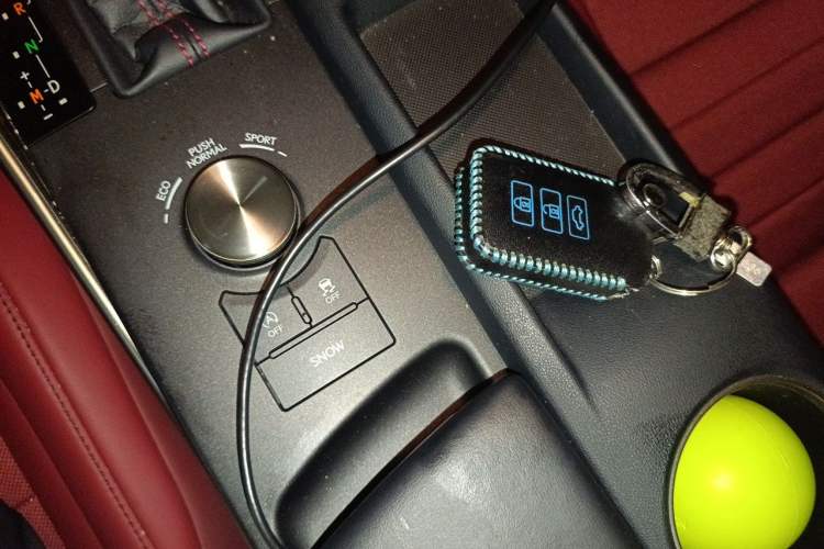 Used Lexus IS 2017 300 F SPORT Edition Vehicle Key