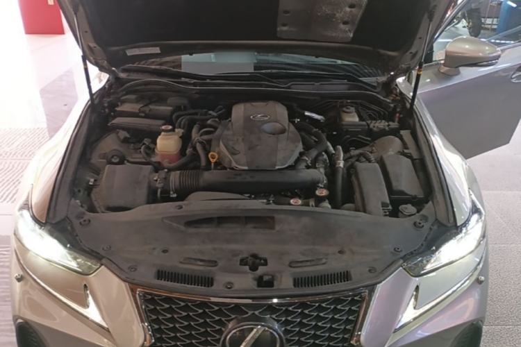 Used Lexus IS 2017 300 F SPORT Edition Engine Bay