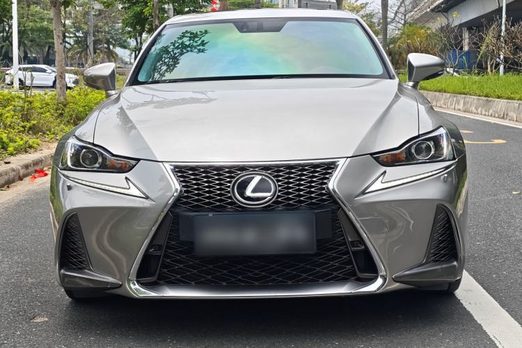 Used Lexus IS 2017 300 FENGSHANG Edition Exterior 3