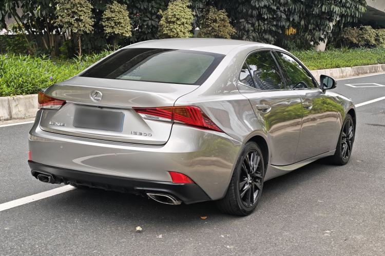 Used Lexus IS 2017 300 FENGSHANG Edition Exterior 5