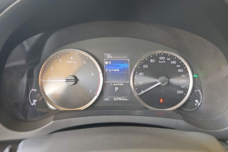 Used Lexus IS 2017 300 Leading Edition Instrument Cluster