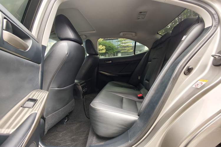Used Lexus IS 2017 300 FENGSHANG Edition Interior 3