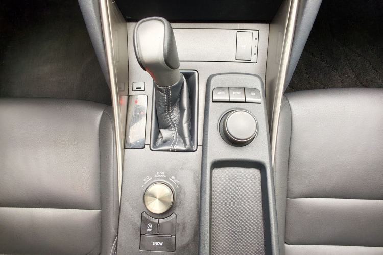 Used Lexus IS 2017 300 FENGSHANG Edition Interior 7