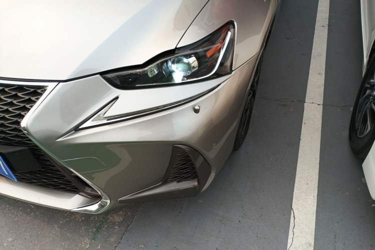 Used Lexus IS 2017 300 FENGSHANG Edition Left Front Headlight