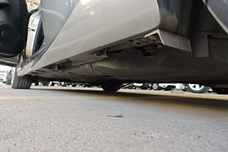 Used Lexus IS 2017 300 Leading Edition Left Side Sill