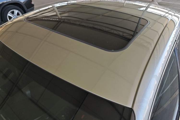 Used Lexus IS 2017 300 Leading Edition Roof