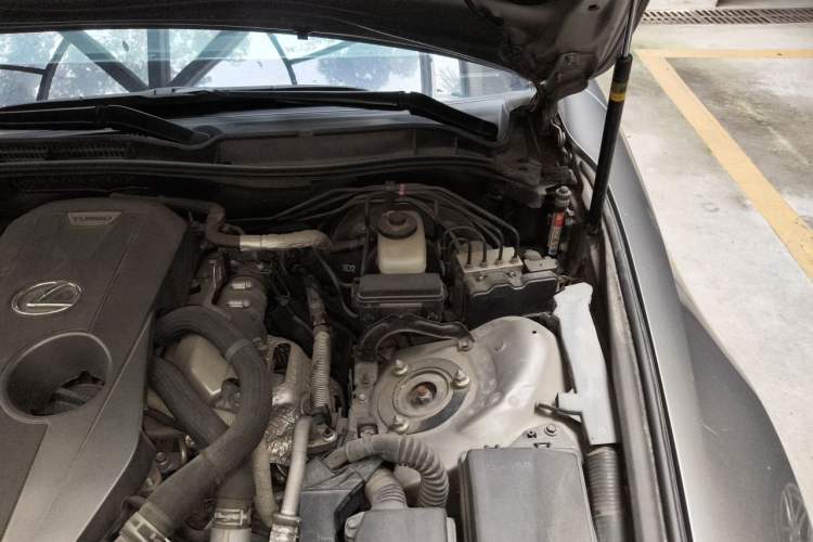 Used Lexus IS 2017 300 F SPORT Edition Engine Bay Left
