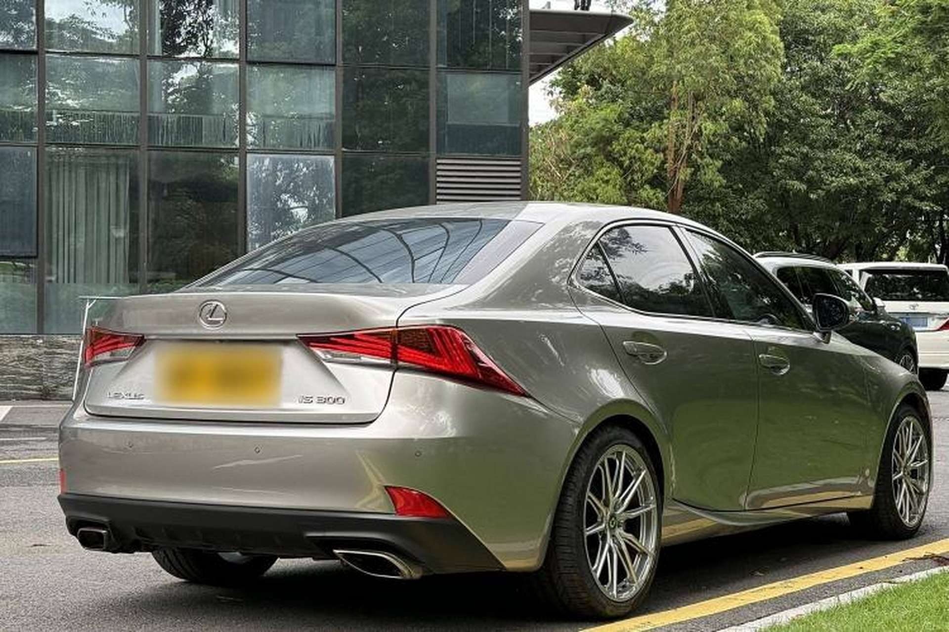 Used Lexus IS 2017 300 FENGSHANG Edition Exterior 5