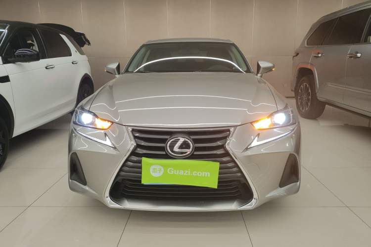 Used Lexus IS 2017 300 Leading Edition Front