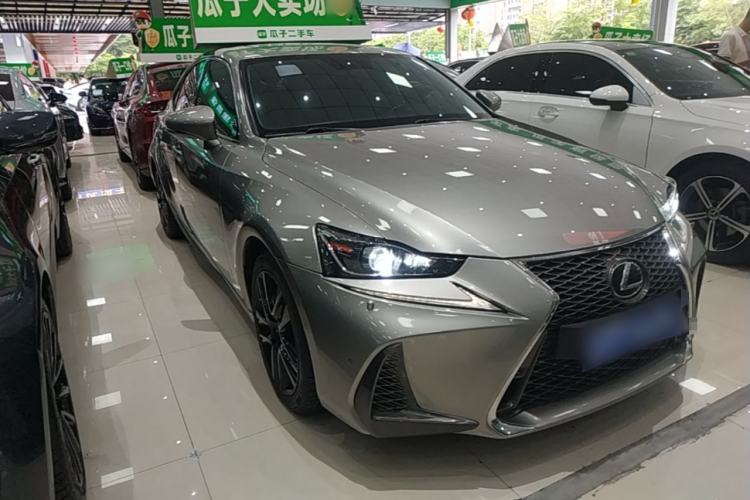 Used Lexus IS 2017 300 FENGSHANG Edition Front Right 45 Deg