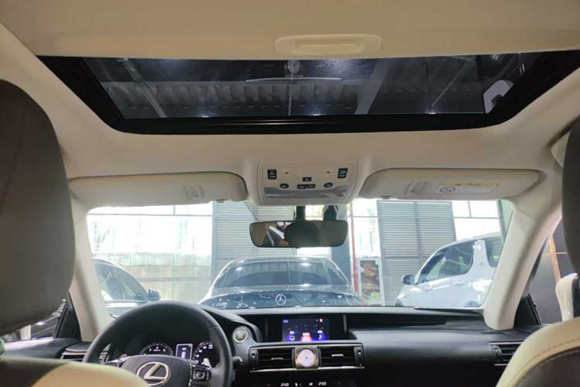 Used Lexus IS 2017 300 FENGSHANG Edition Headliner