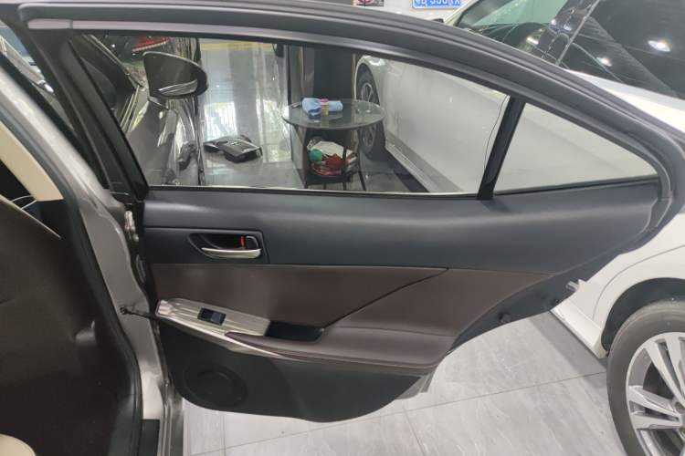 Used Lexus IS 2017 300 FENGSHANG Edition Interior 6
