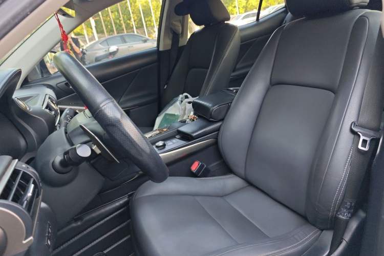 Used Lexus IS 2017 300 FENGSHANG Edition Left Front Seat