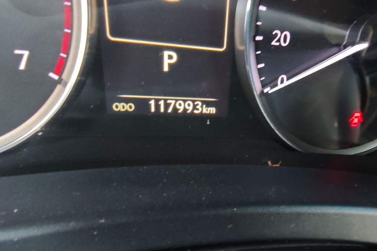 Used Lexus IS 2017 300 FENGSHANG Edition Odometer Close Up