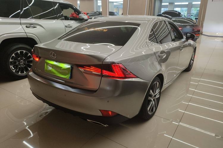 Used Lexus IS 2017 300 Leading Edition Rear Right 45 Deg