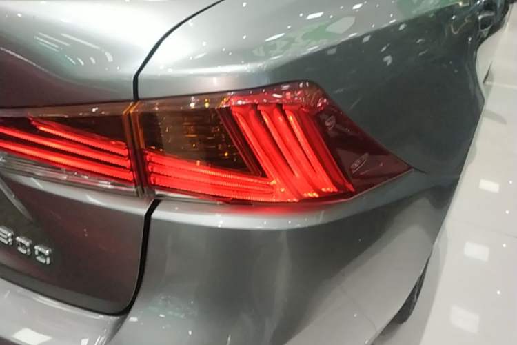 Used Lexus IS 2017 300 FENGSHANG Edition Right Rear Taillight