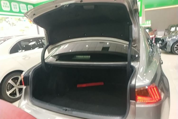 Used Lexus IS 2017 300 FENGSHANG Edition Trunk