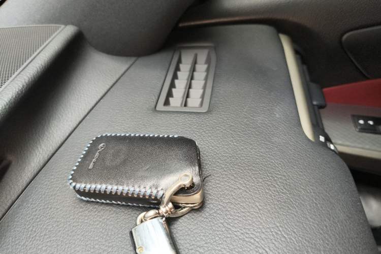 Used Lexus IS 2017 300 F SPORT Edition Vehicle Key