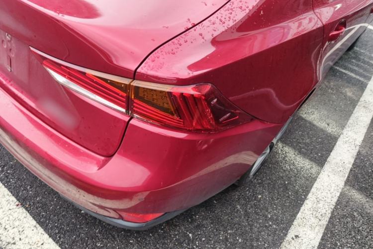 Used Lexus IS 2017 300 Leading Edition Exterior 3