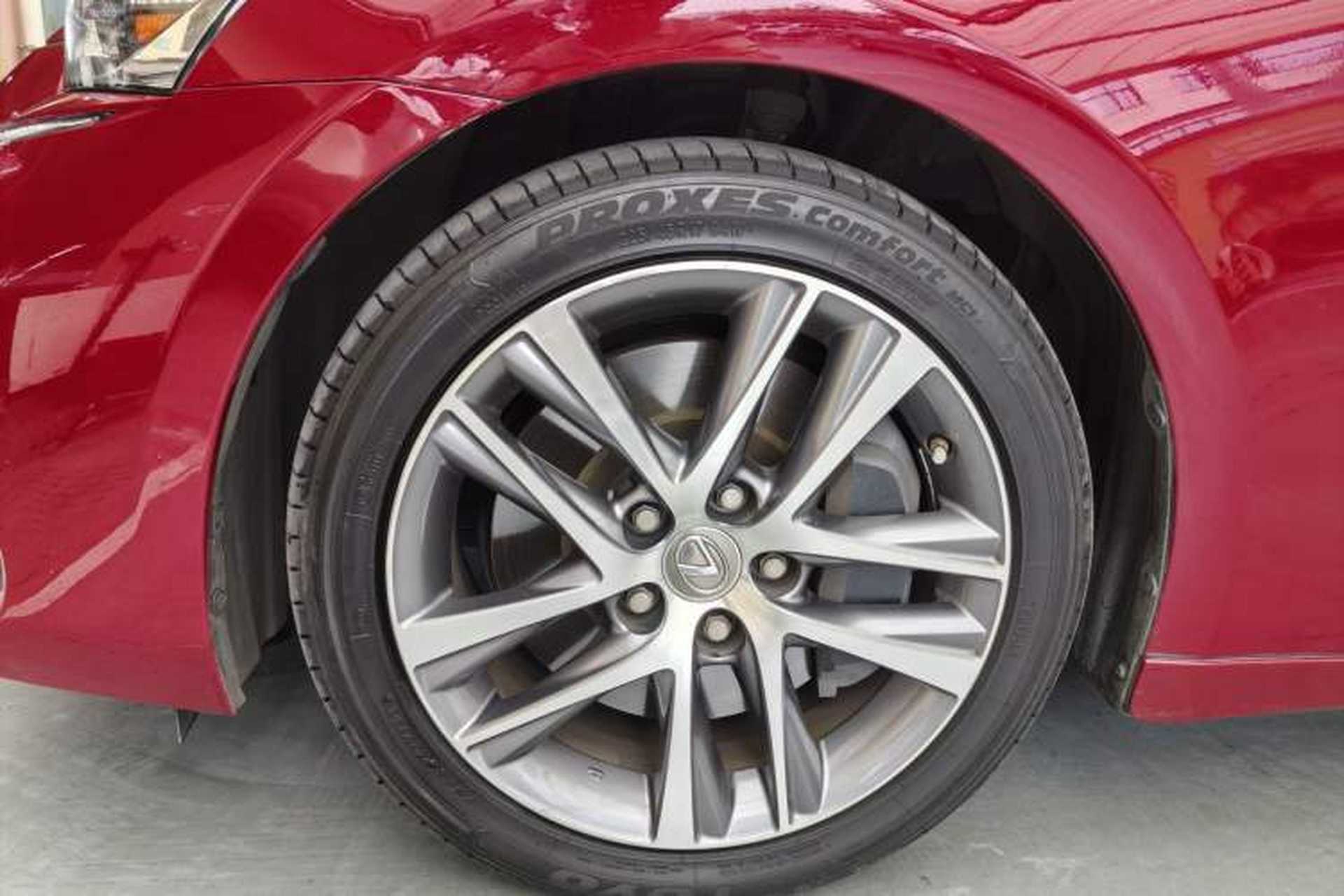 Used Lexus IS 2017 300 Leading Edition Exterior 4