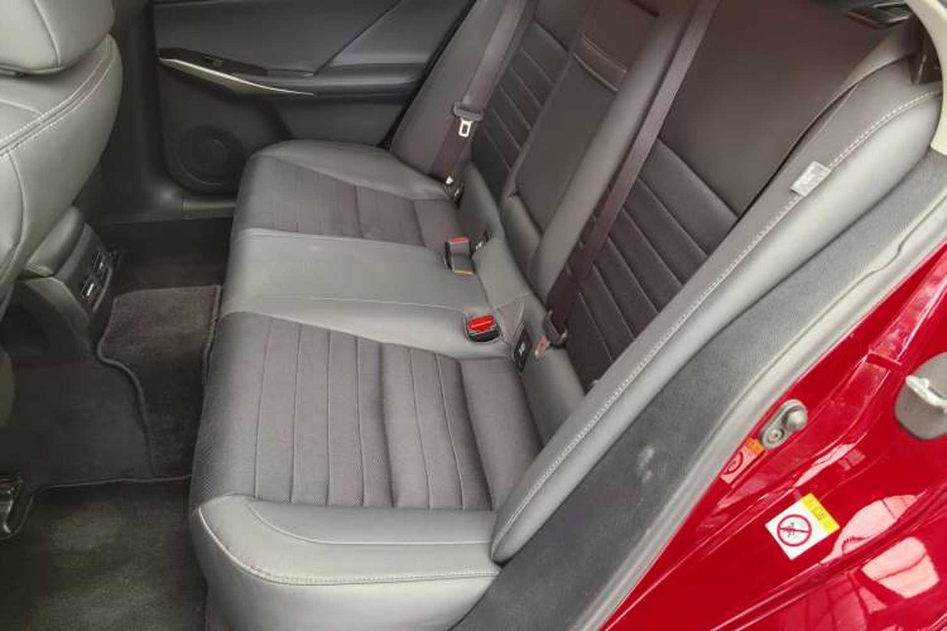 Used Lexus IS 2017 300 Leading Edition Exterior 7