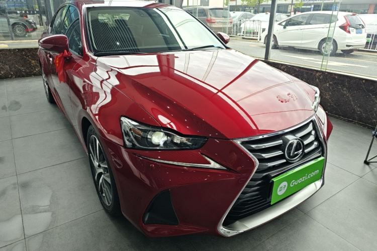 Used Lexus IS 2017 300 FENGSHANG Edition Front Right 45 Deg