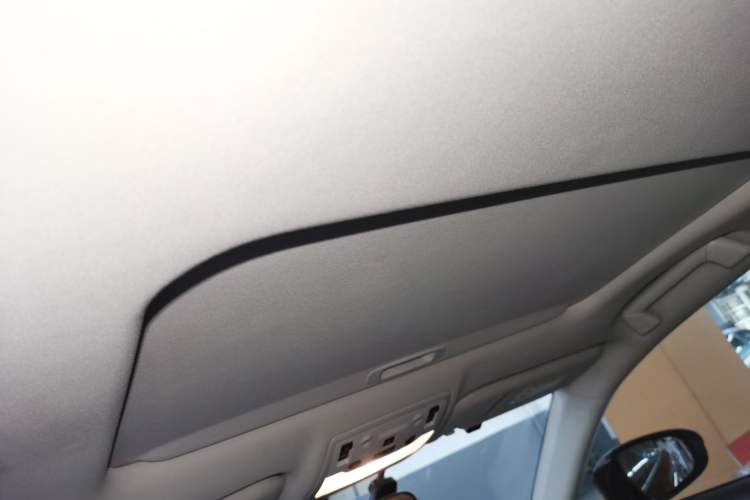 Used Lexus IS 2017 300 Leading Edition Headliner
