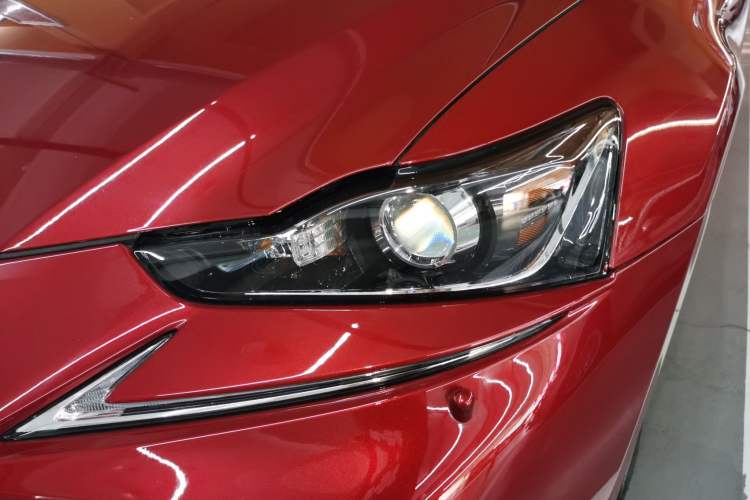 Used Lexus IS 2017 300 Leading Edition Left Front Headlight