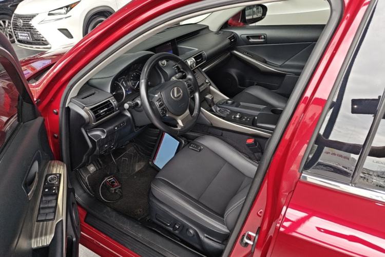 Used Lexus IS 2017 300 FENGSHANG Edition Left Front Seat
