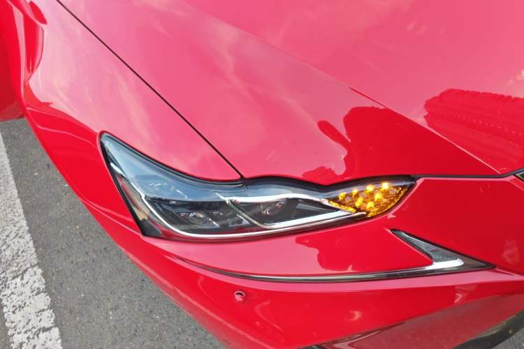 Used Lexus IS 2017 300 F SPORT Edition Right Front Headlight