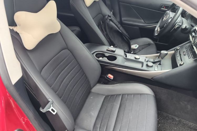 Used Lexus IS 2017 300 Leading Edition Right Front Seat