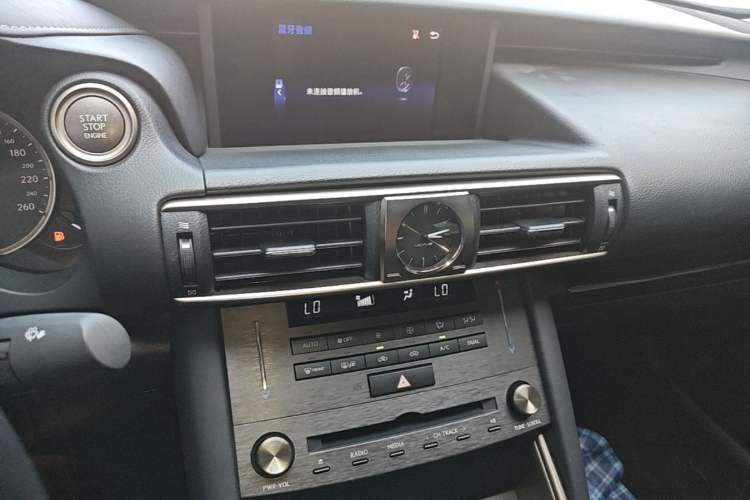 Used Lexus IS 2017 300 Leading Edition Audio And AC Panel