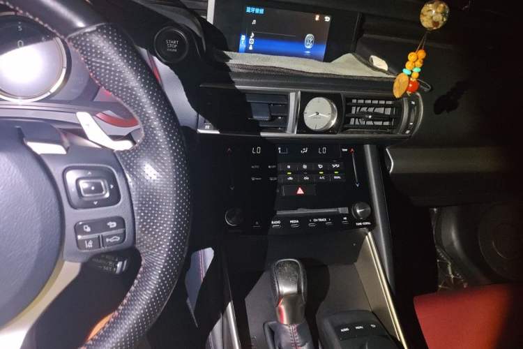 Used Lexus IS 2017 300 F SPORT Edition Audio And AC Panel