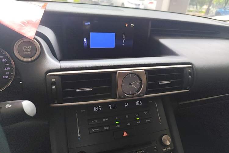 Used Lexus IS 2017 300 Leading Edition Audio And AC Panel