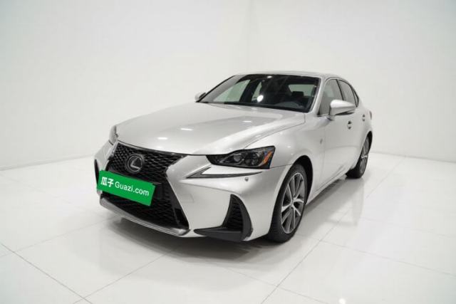 Używany Lexus IS 2017 300 F SPORT Edition