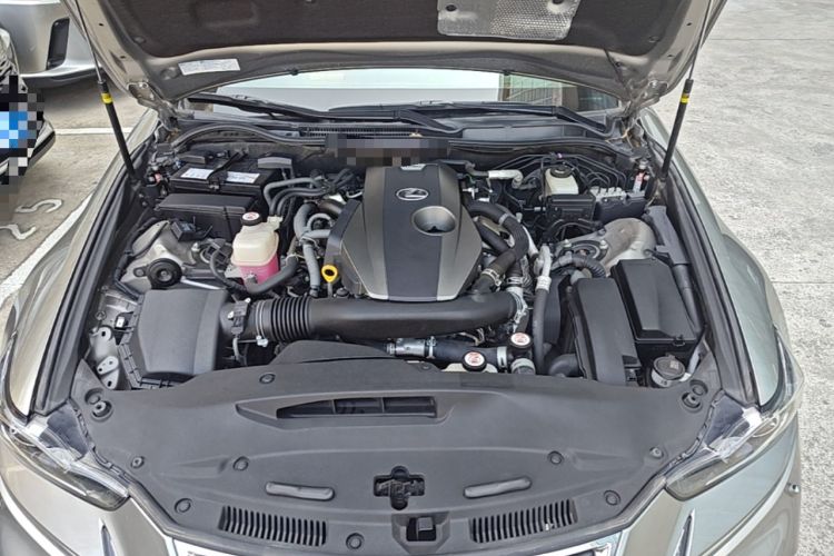 Used Lexus IS 2017 300 Leading Edition Engine Bay