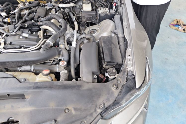 Used Lexus IS 2017 300 Leading Edition Engine Bay Left