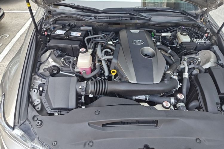 Used Lexus IS 2017 300 Leading Edition Engine Bay Right