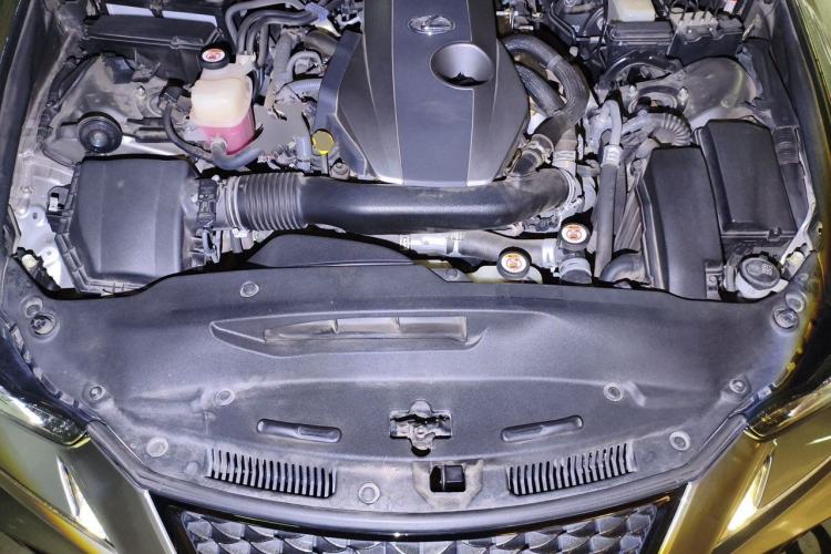 Used Lexus IS 2017 300 F SPORT Edition Engine Bay