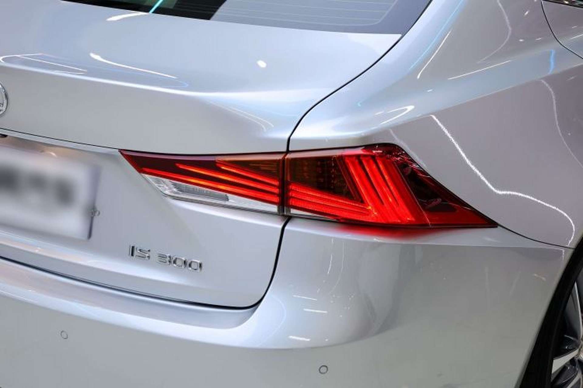 Used Lexus IS 2017 300 FENGSHANG Edition Exterior 10