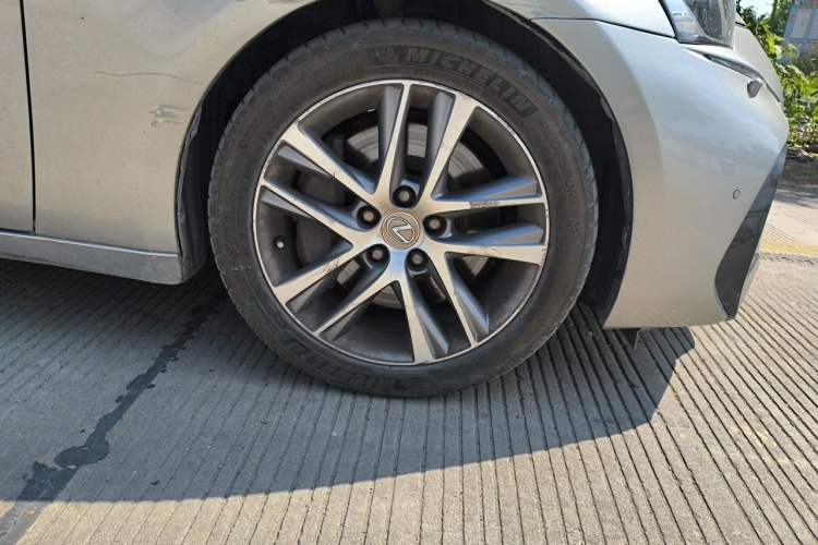 Used Lexus IS 2017 300 F SPORT Edition Exterior 7