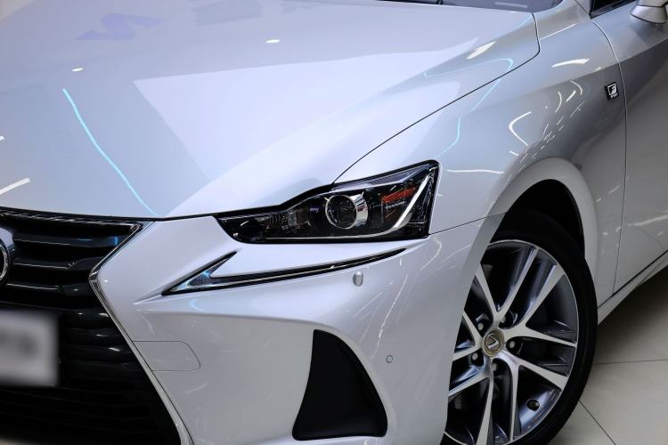 Used Lexus IS 2017 300 FENGSHANG Edition Exterior 7