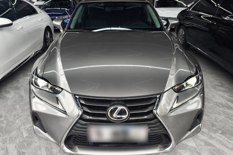 Used Lexus IS 2017 300 Leading Edition Front