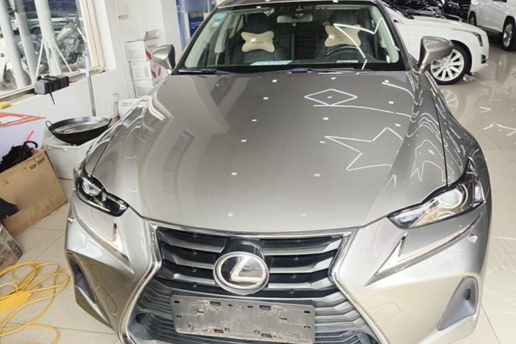 Used Lexus IS 2017 300 Leading Edition Front