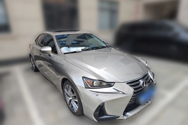 Used Lexus IS 2017 300 Leading Edition Front Right 45 Deg